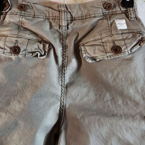 American Eagle Outfitters Utility/Cargo Shorts - Picture 9 of 12